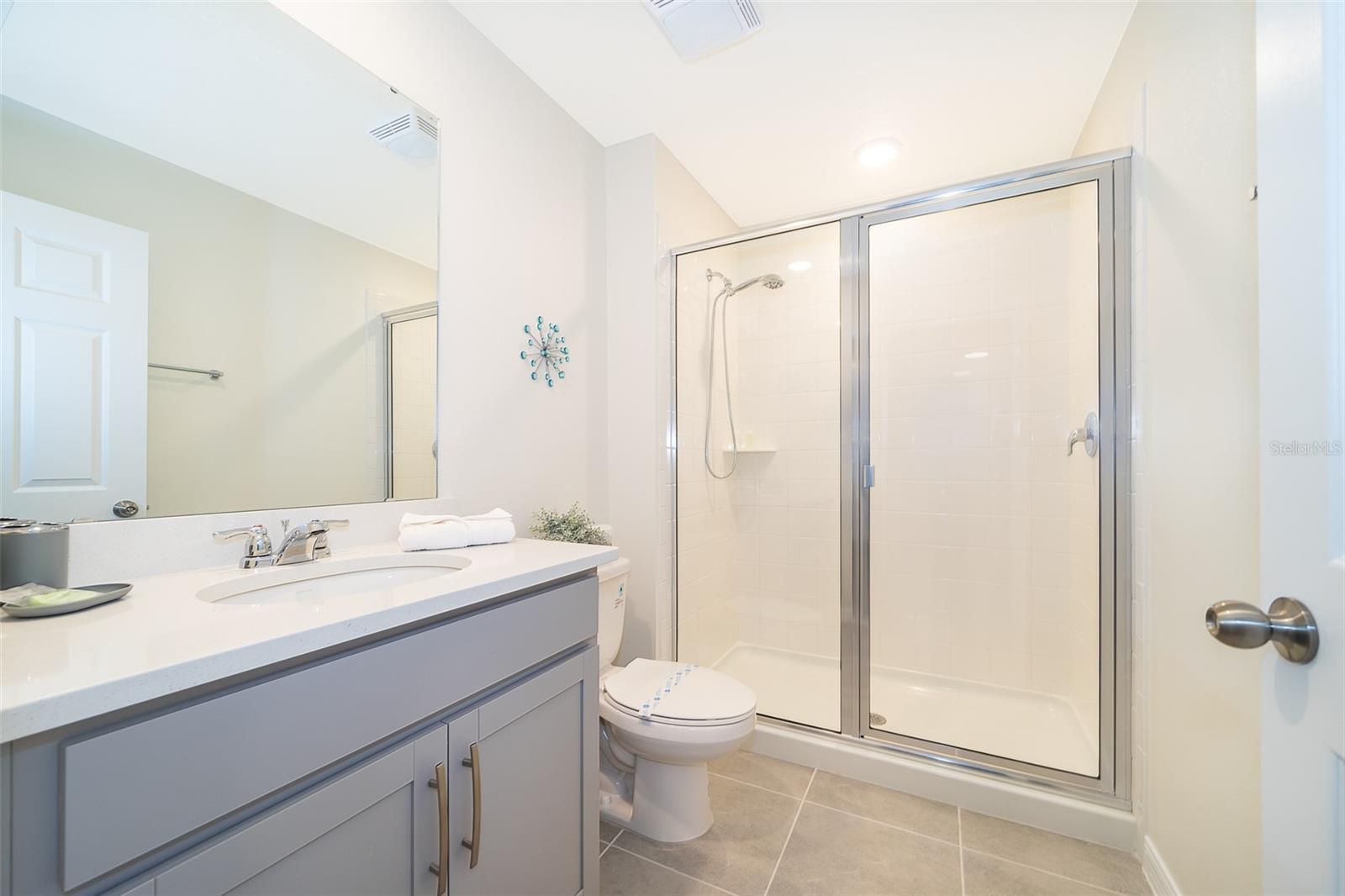 SOLARA RESORT VACATION VILLAS REP - Residential