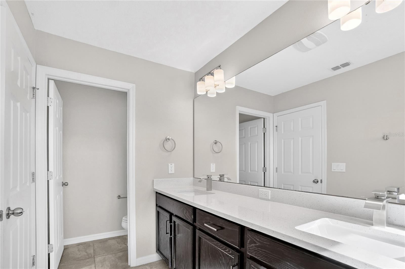 HAWKSMOOR -PH 1 - Residential