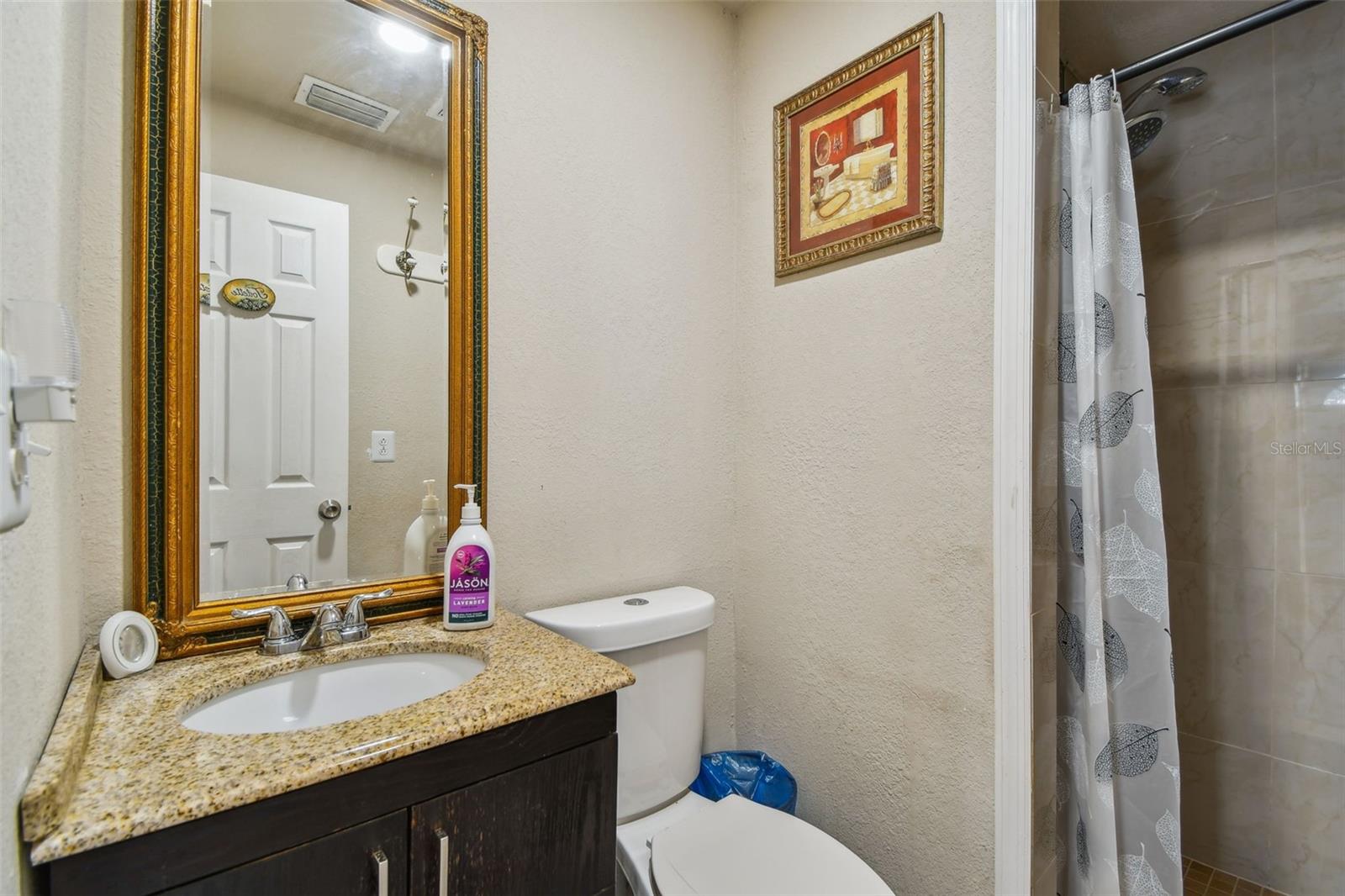 LAKEVIEW HEIGHTS - Residential