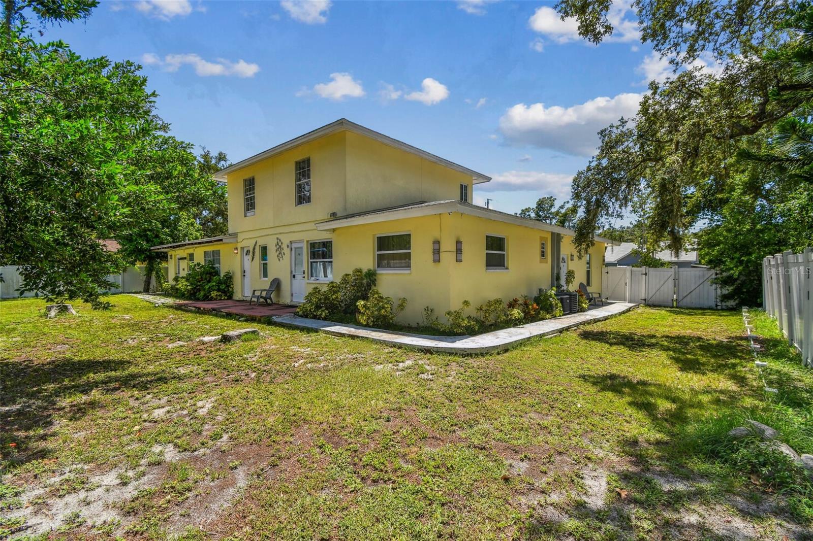 LAKEVIEW HEIGHTS - Residential