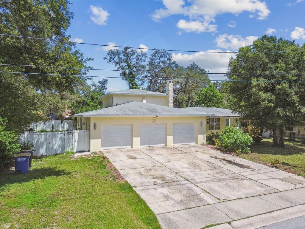 Photo of 1377 S Washington Avenue, Clearwater, FL 33756 (MLS # TB8424466)