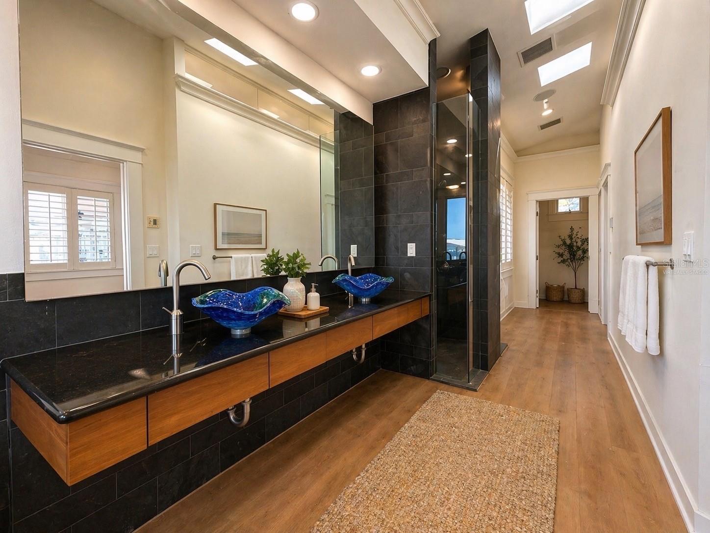 TAMPA & TARPON SPGS LAND CO - Residential