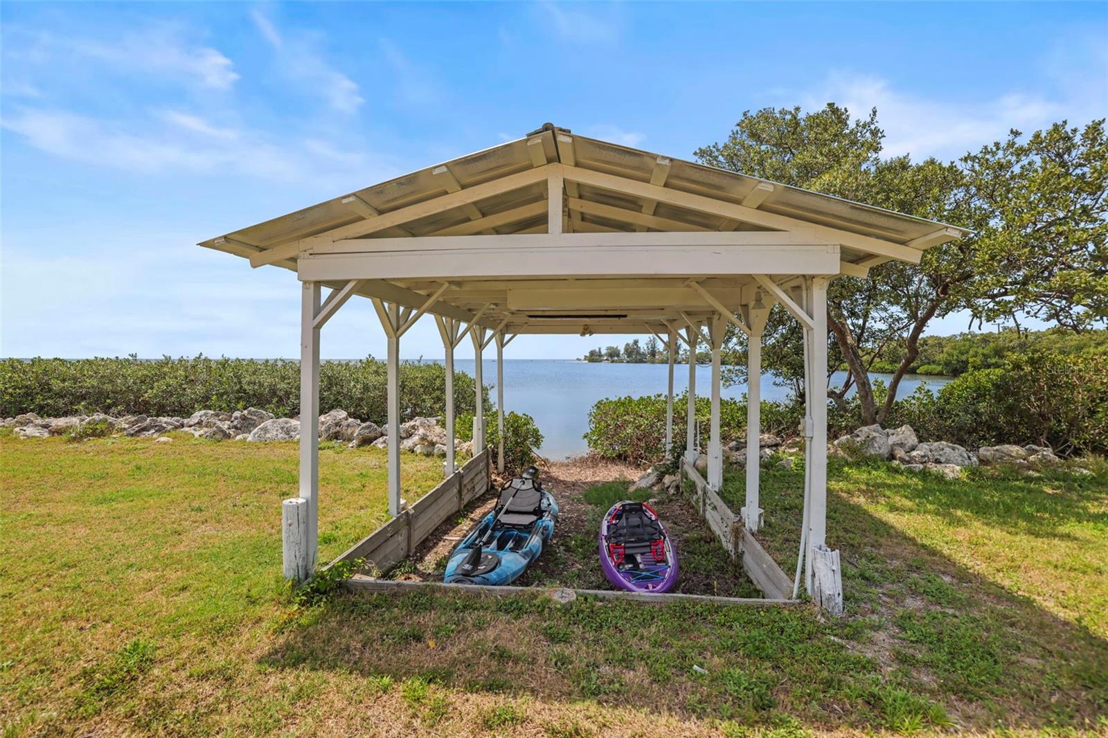 TAMPA & TARPON SPGS LAND CO - Residential