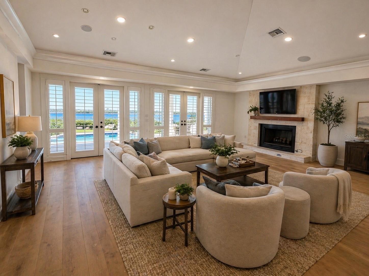 TAMPA & TARPON SPGS LAND CO - Residential