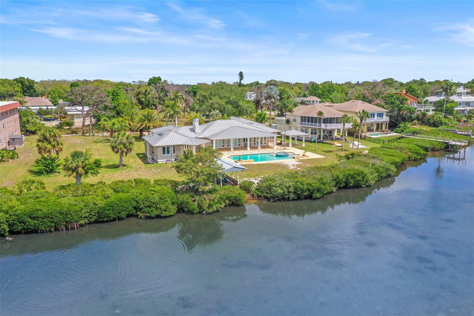 TAMPA & TARPON SPGS LAND CO - Residential