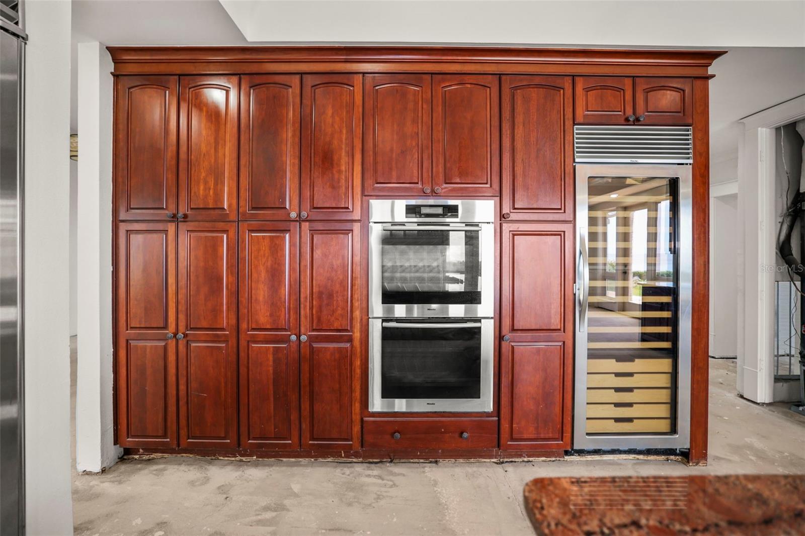 TAMPA & TARPON SPGS LAND CO - Residential