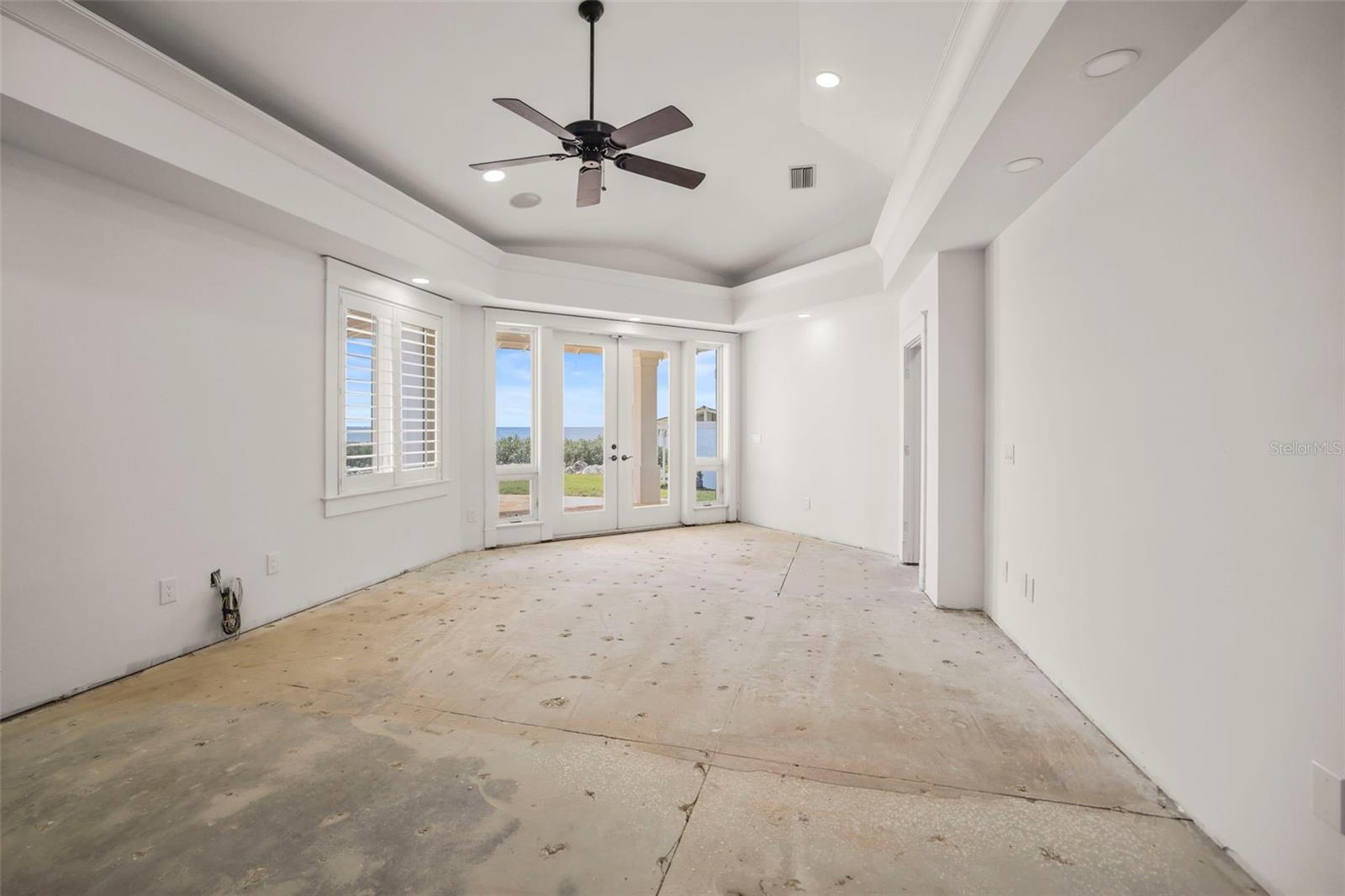 TAMPA & TARPON SPGS LAND CO - Residential