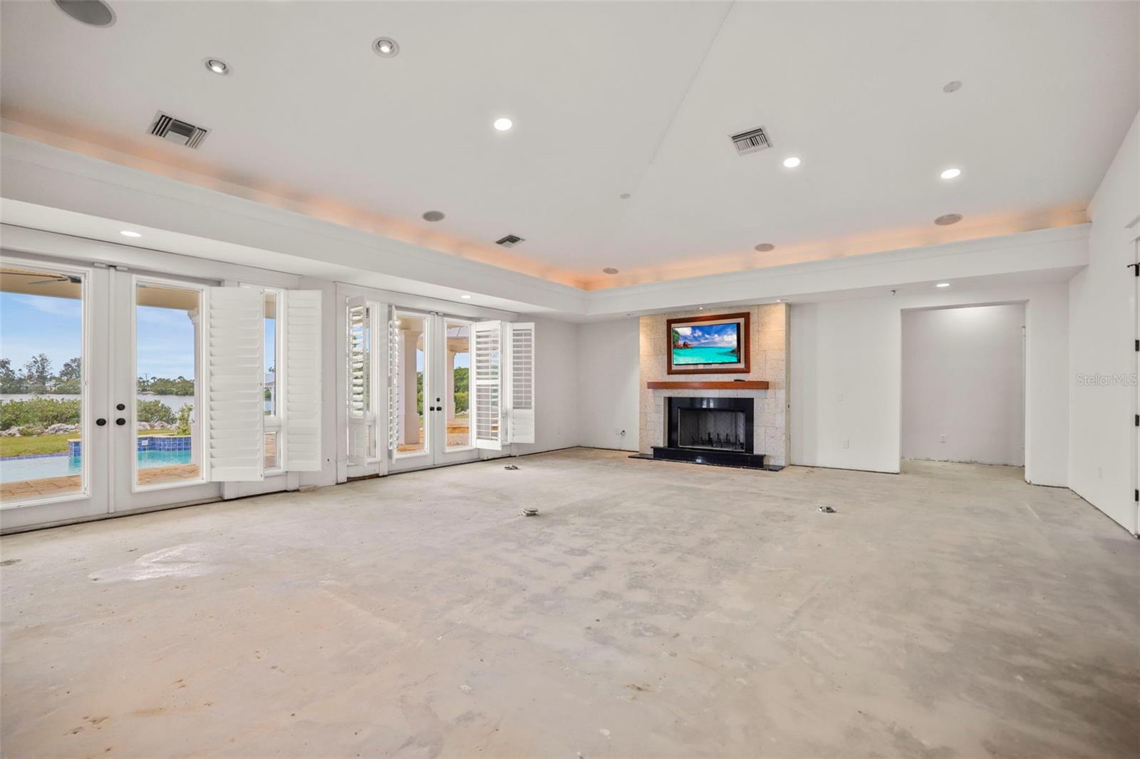 TAMPA & TARPON SPGS LAND CO - Residential