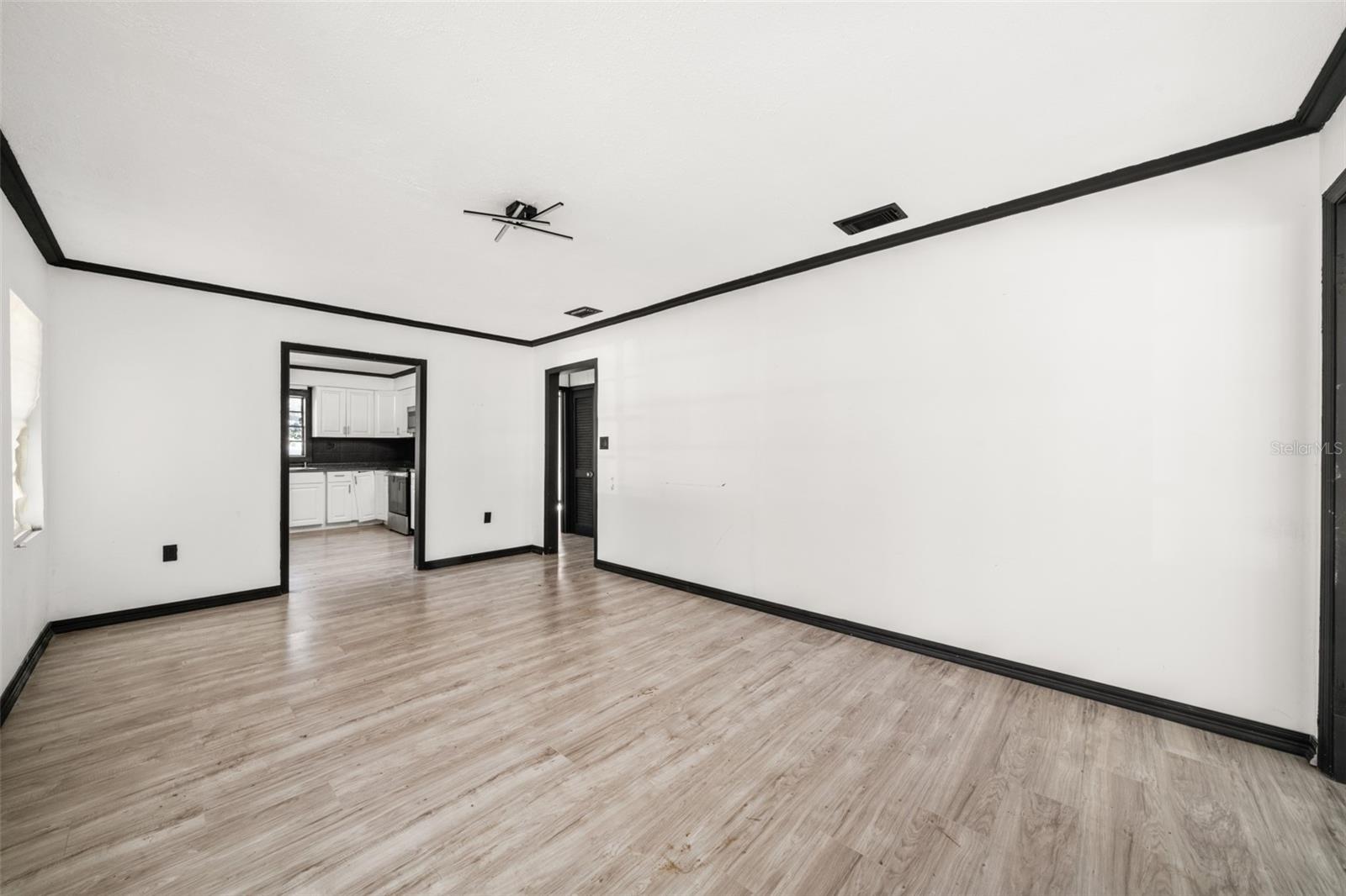 1628 WIGHTMAN AVENUE