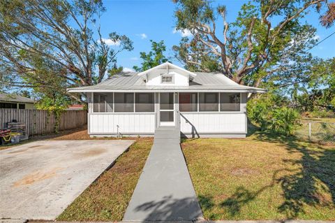 A home in SARASOTA