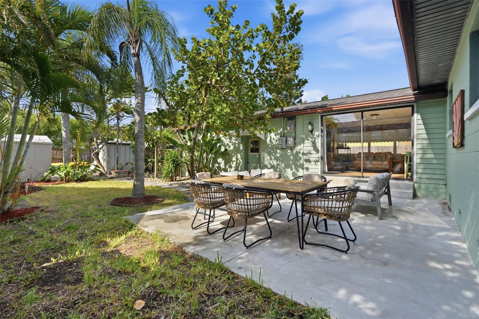 KENWOOD SUB ADD - Residential