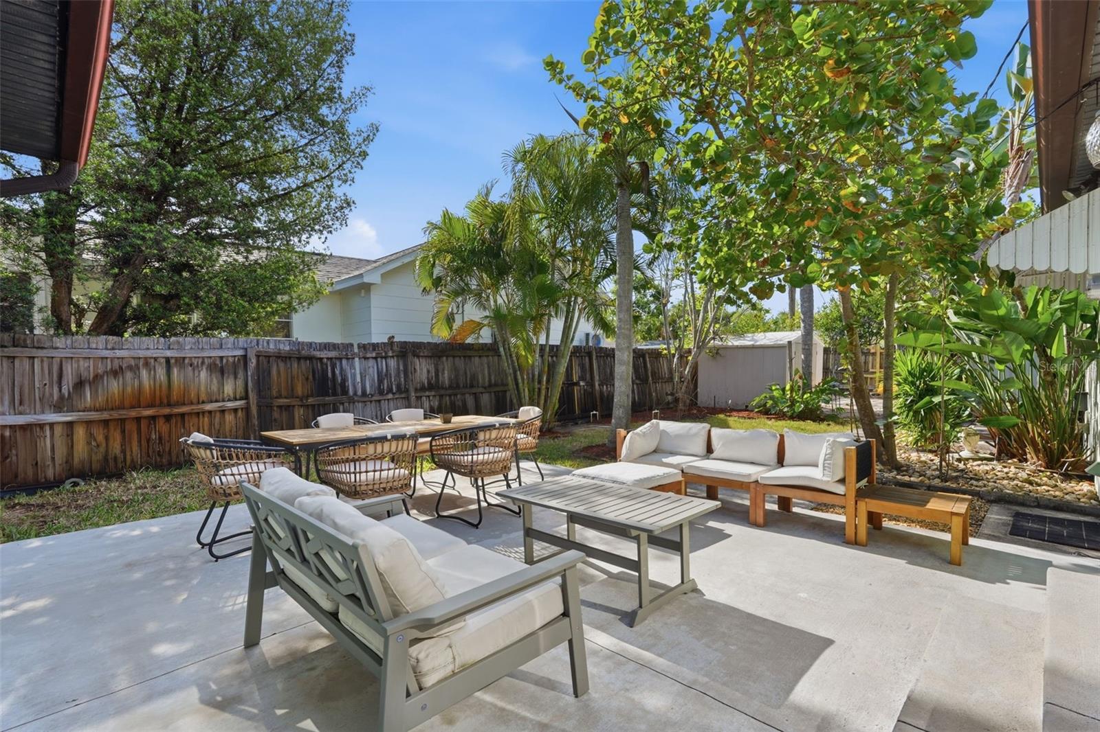 KENWOOD SUB ADD - Residential