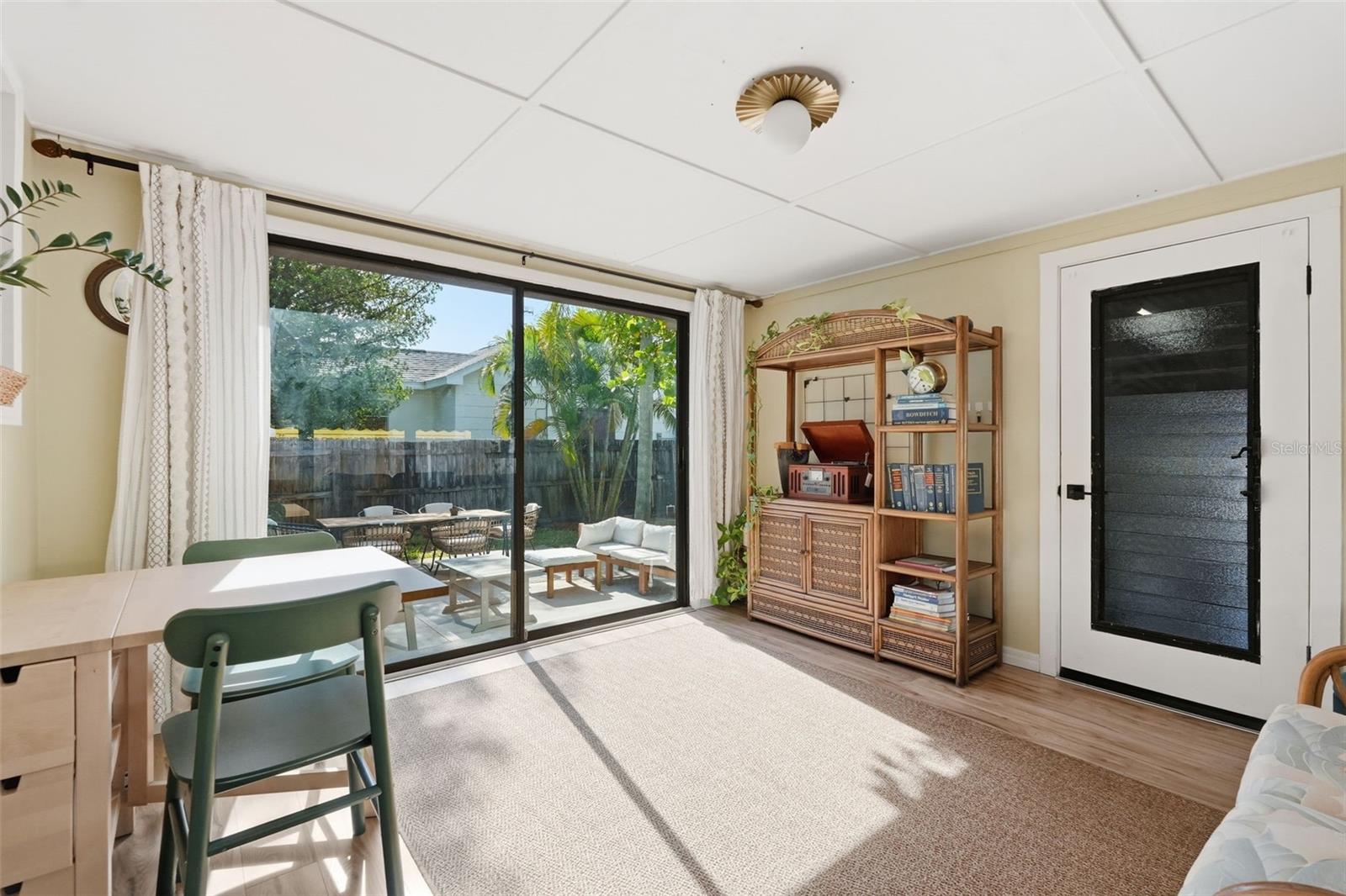 KENWOOD SUB ADD - Residential