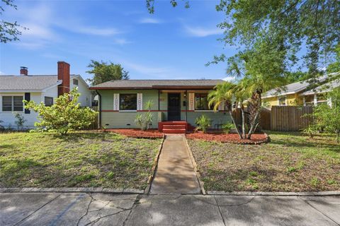 Photo of 3136 9th Avenue N, St Petersburg, FL 33713 (MLS # TB8499008)