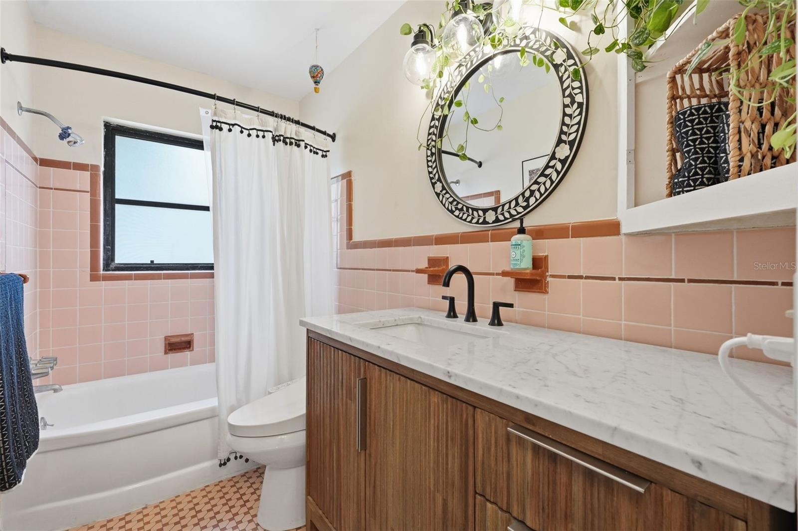 KENWOOD SUB ADD - Residential