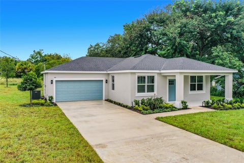 106 Fruitwood Avenue, Eustis, FL 32726