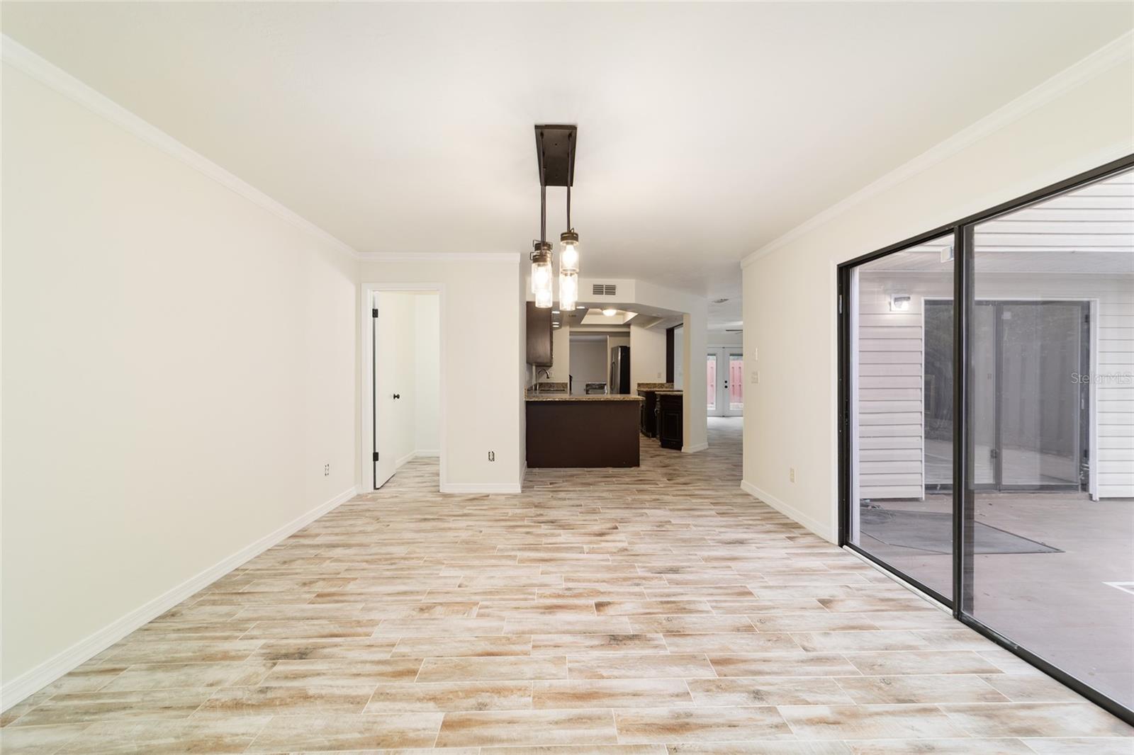 FOUNTAINEBLEAU ROYALE UNS 03 & - Residential