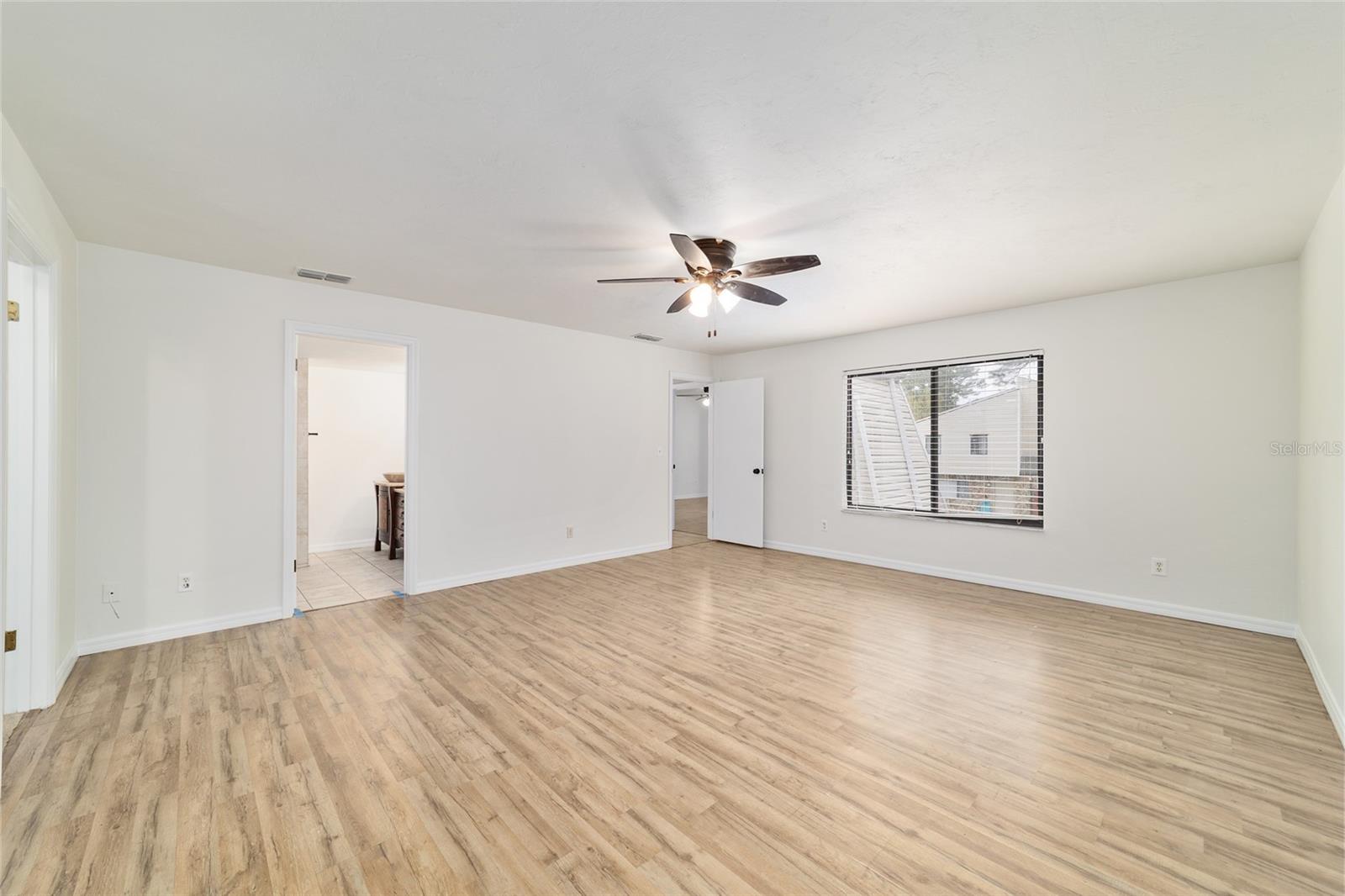 FOUNTAINEBLEAU ROYALE UNS 03 & - Residential