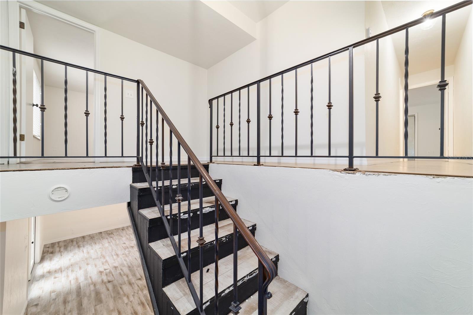 FOUNTAINEBLEAU ROYALE UNS 03 & - Residential