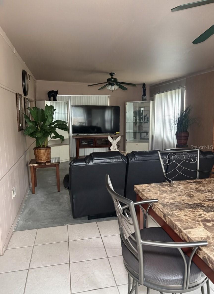 POWERS PLACE FIRST ADD - Residential