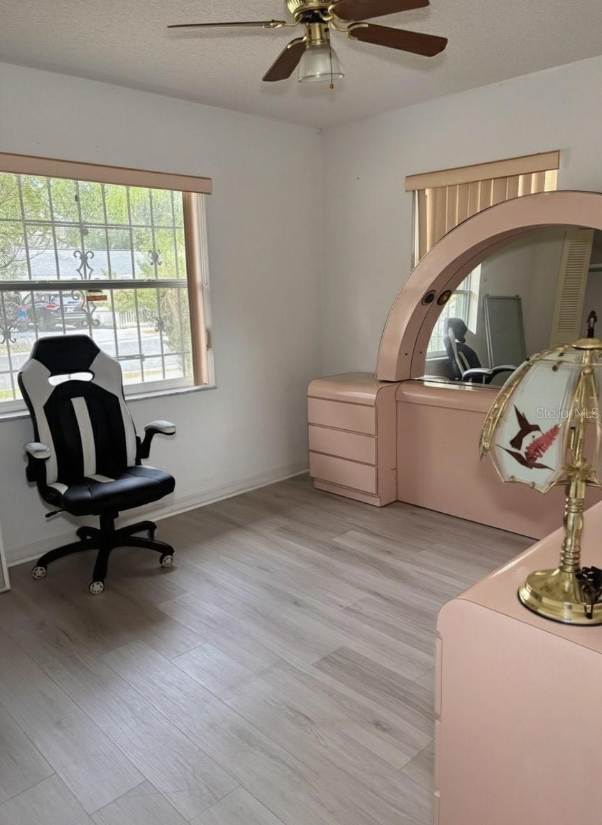 POWERS PLACE FIRST ADD - Residential