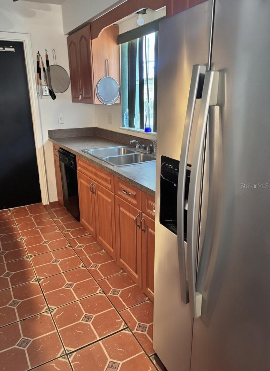 POWERS PLACE FIRST ADD - Residential