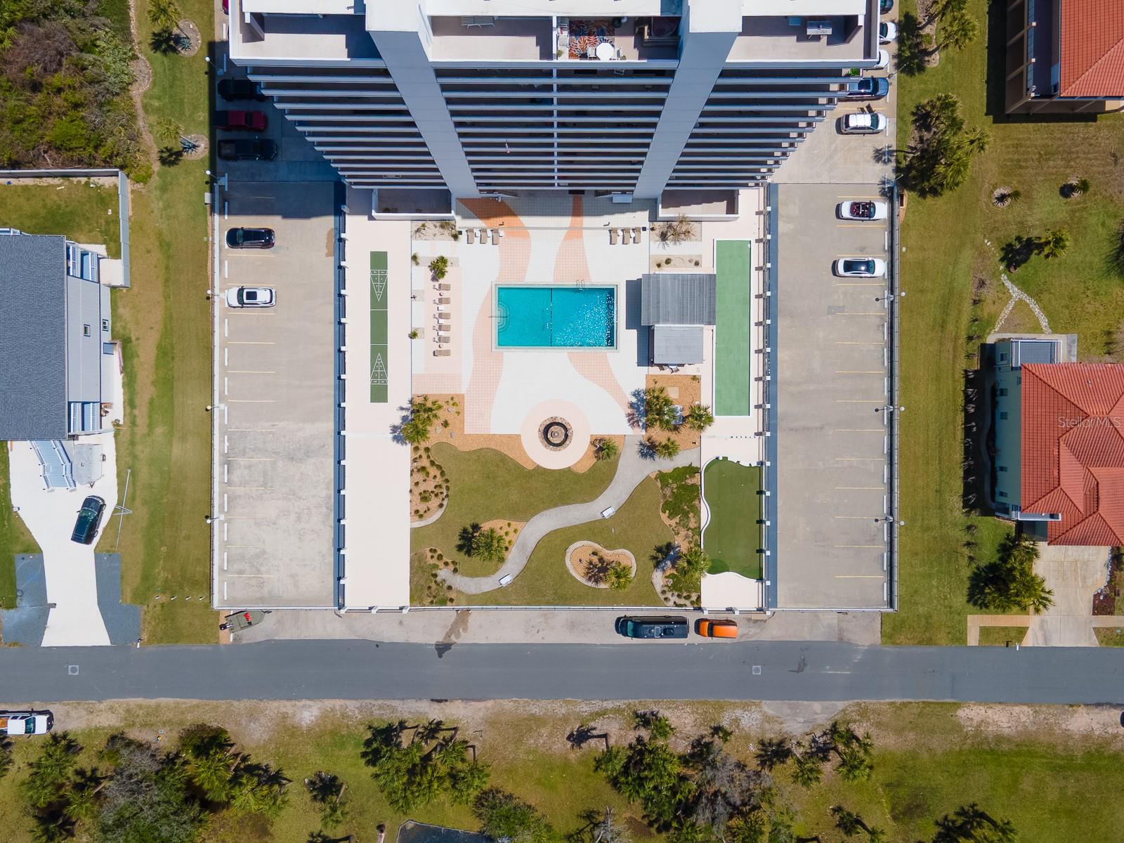 ALIKI GOLD COAST CONDO 01 - Residential