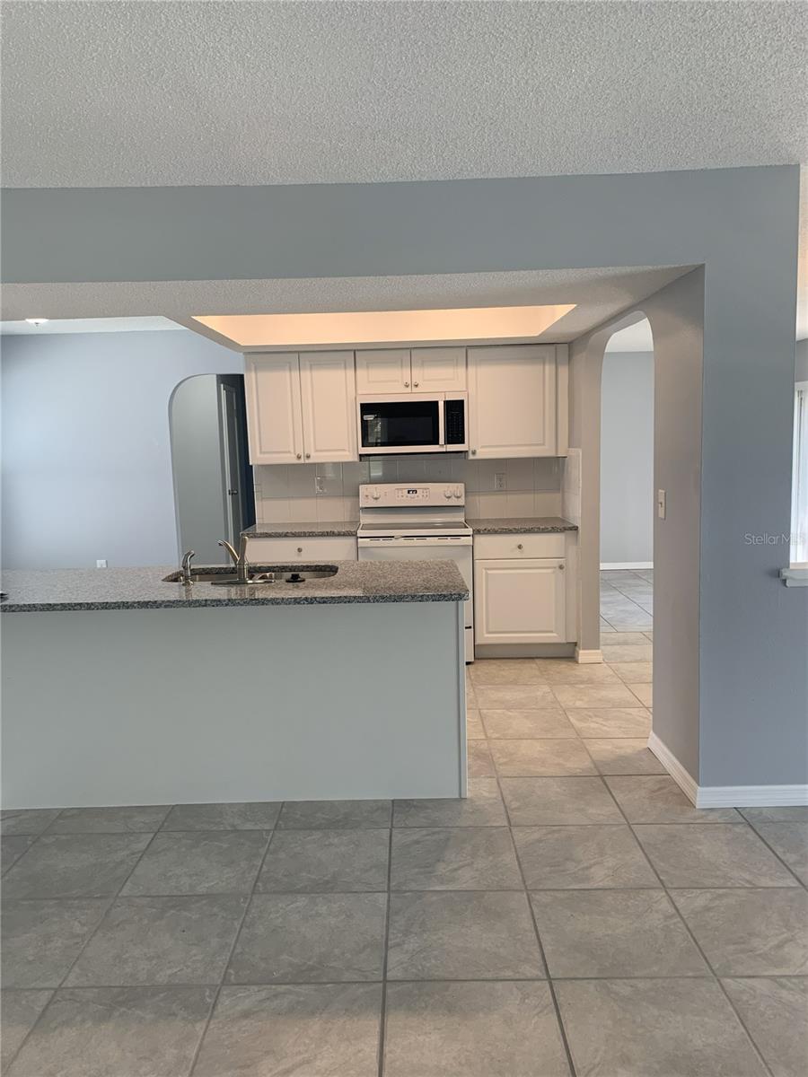 SPRING HILL - Residential Lease