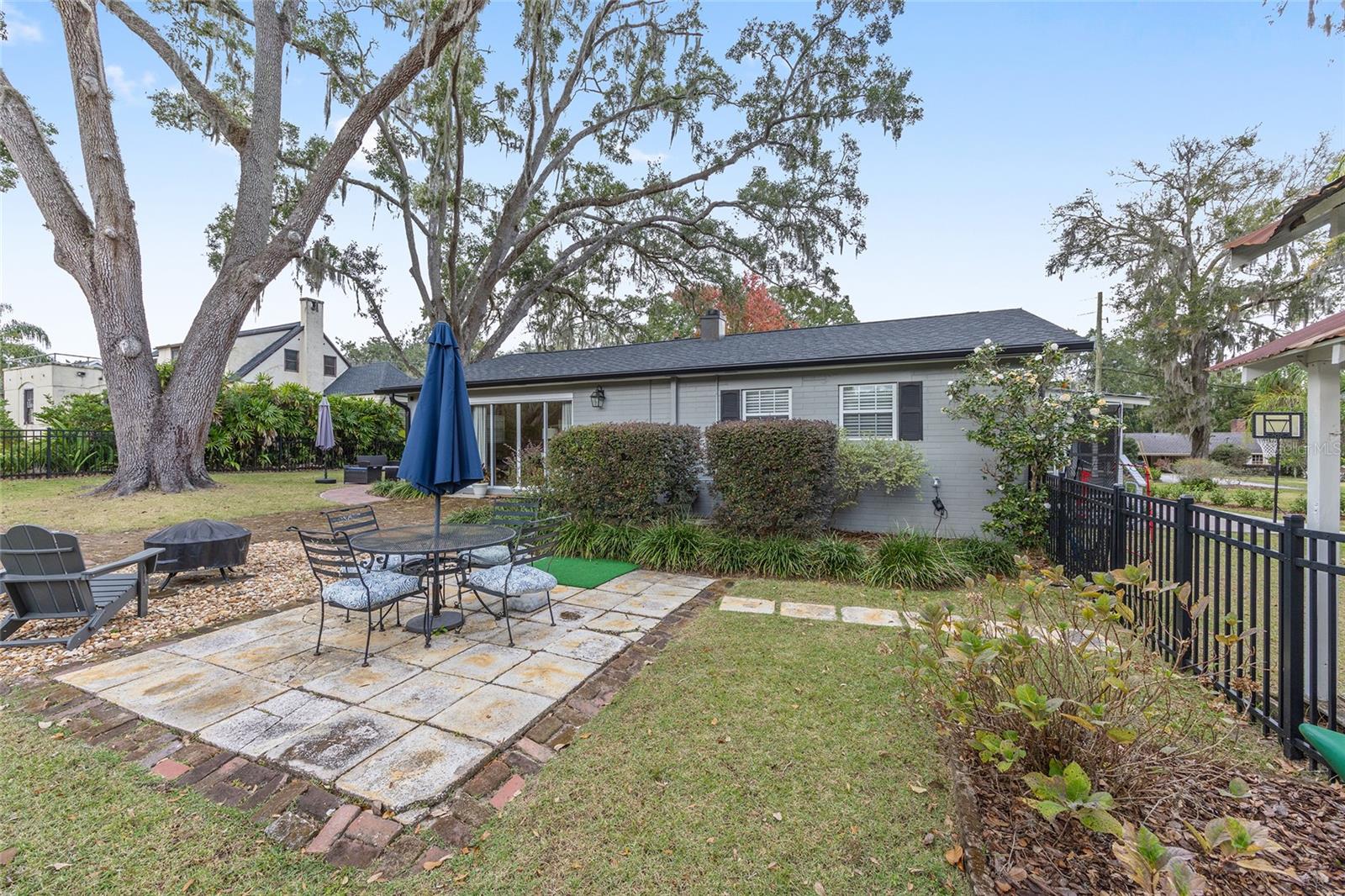 IDYLWEIR PARK - Residential