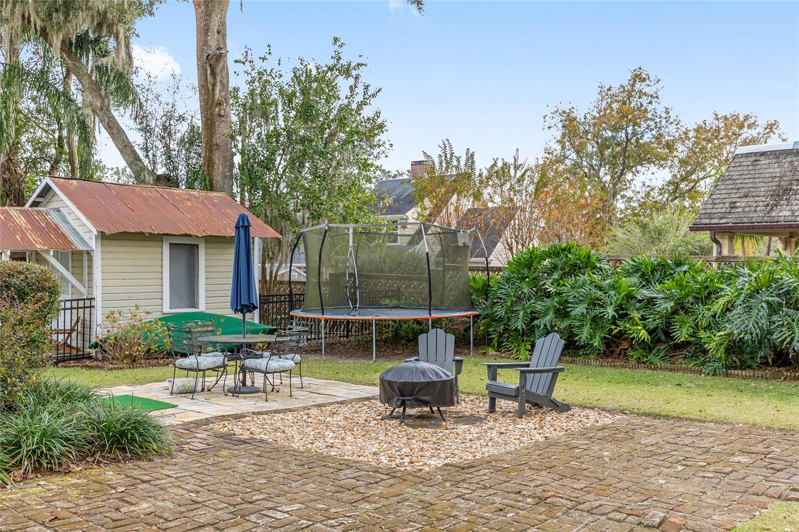 IDYLWEIR PARK - Residential