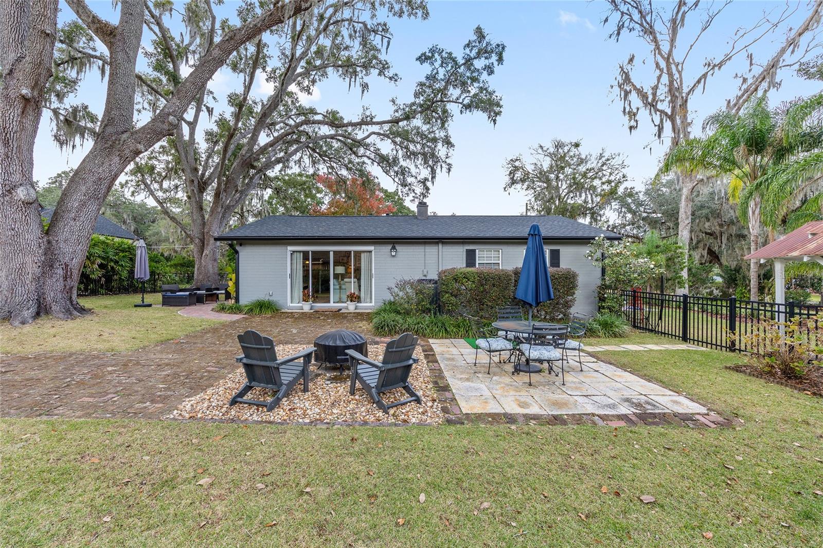 IDYLWEIR PARK - Residential