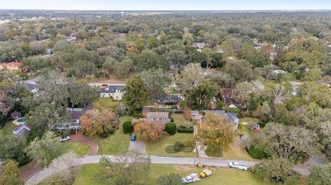 Tiny photo for 1006 SE 10th Street, Ocala, FL 34471 (MLS # OM715308)