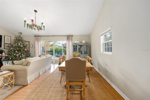 Tiny photo for 1006 SE 10th Street, Ocala, FL 34471 (MLS # OM715308)