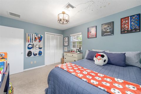 Tiny photo for 1006 SE 10th Street, Ocala, FL 34471 (MLS # OM715308)