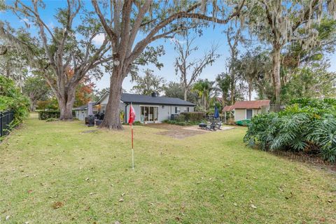 Tiny photo for 1006 SE 10th Street, Ocala, FL 34471 (MLS # OM715308)