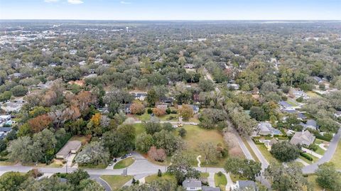 Tiny photo for 1006 SE 10th Street, Ocala, FL 34471 (MLS # OM715308)