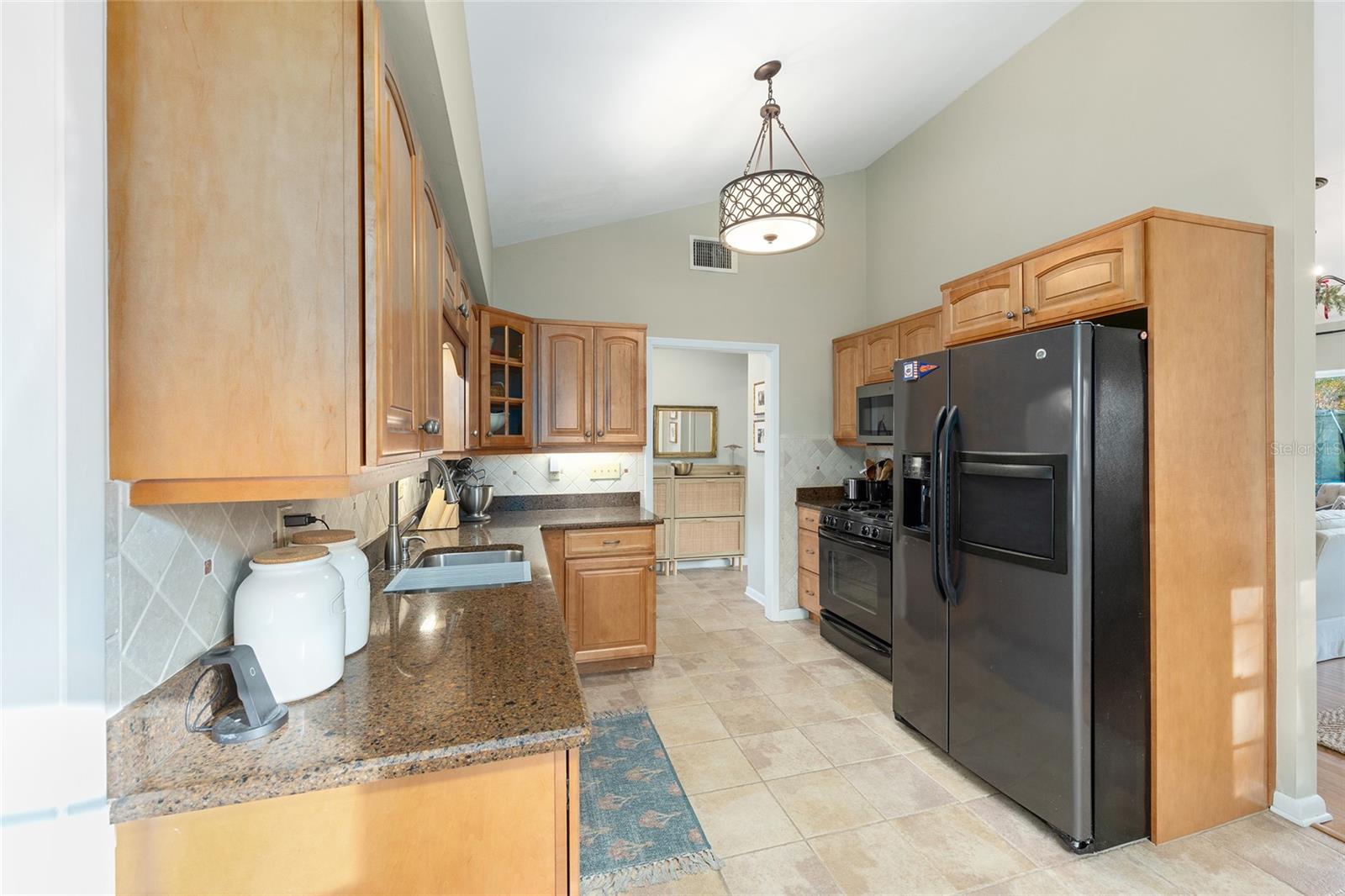 IDYLWEIR PARK - Residential