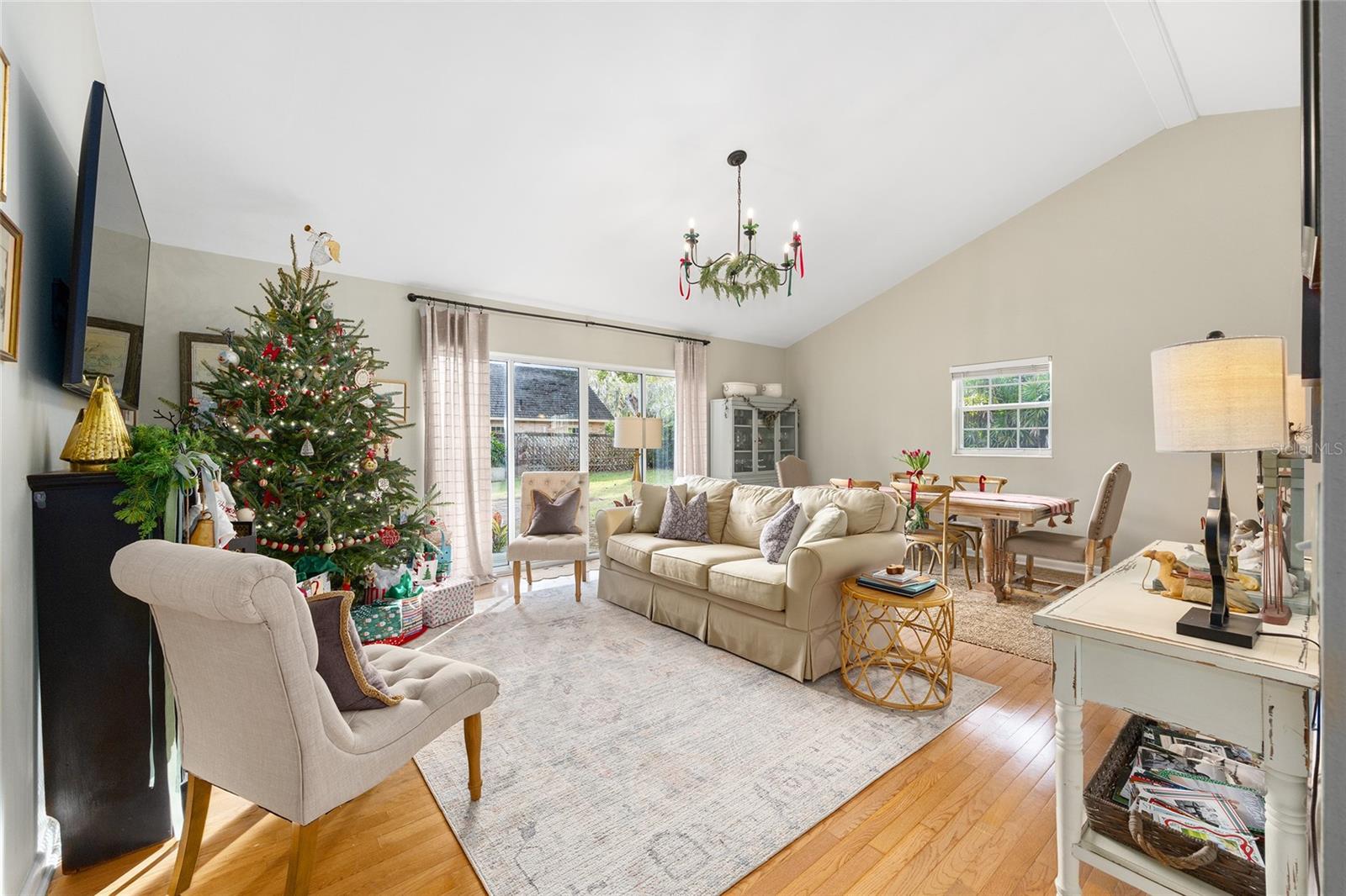 IDYLWEIR PARK - Residential