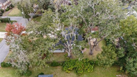 Tiny photo for 1006 SE 10th Street, Ocala, FL 34471 (MLS # OM715308)