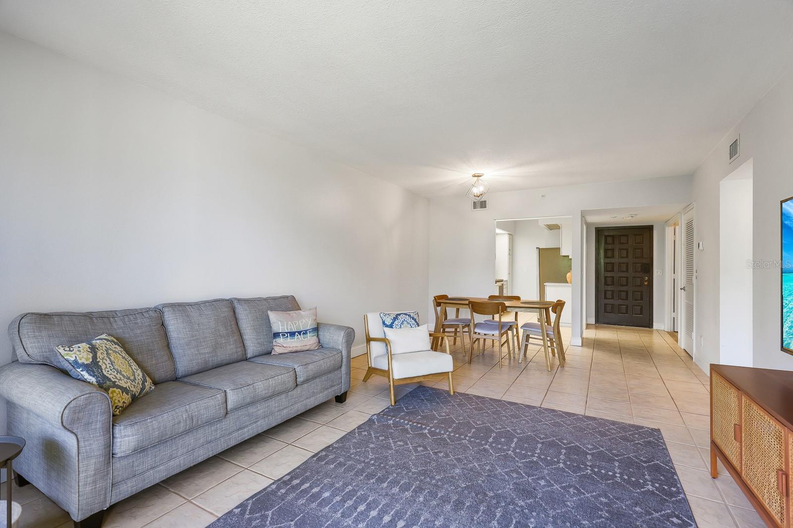 SEAPLACE VI - Residential