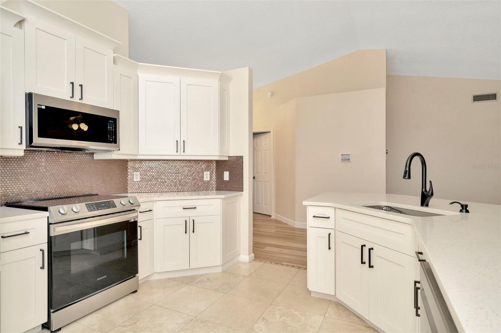 Photo of 1504 Attleboro Lane, Brandon, FL 33511 (MLS # TB8439159)