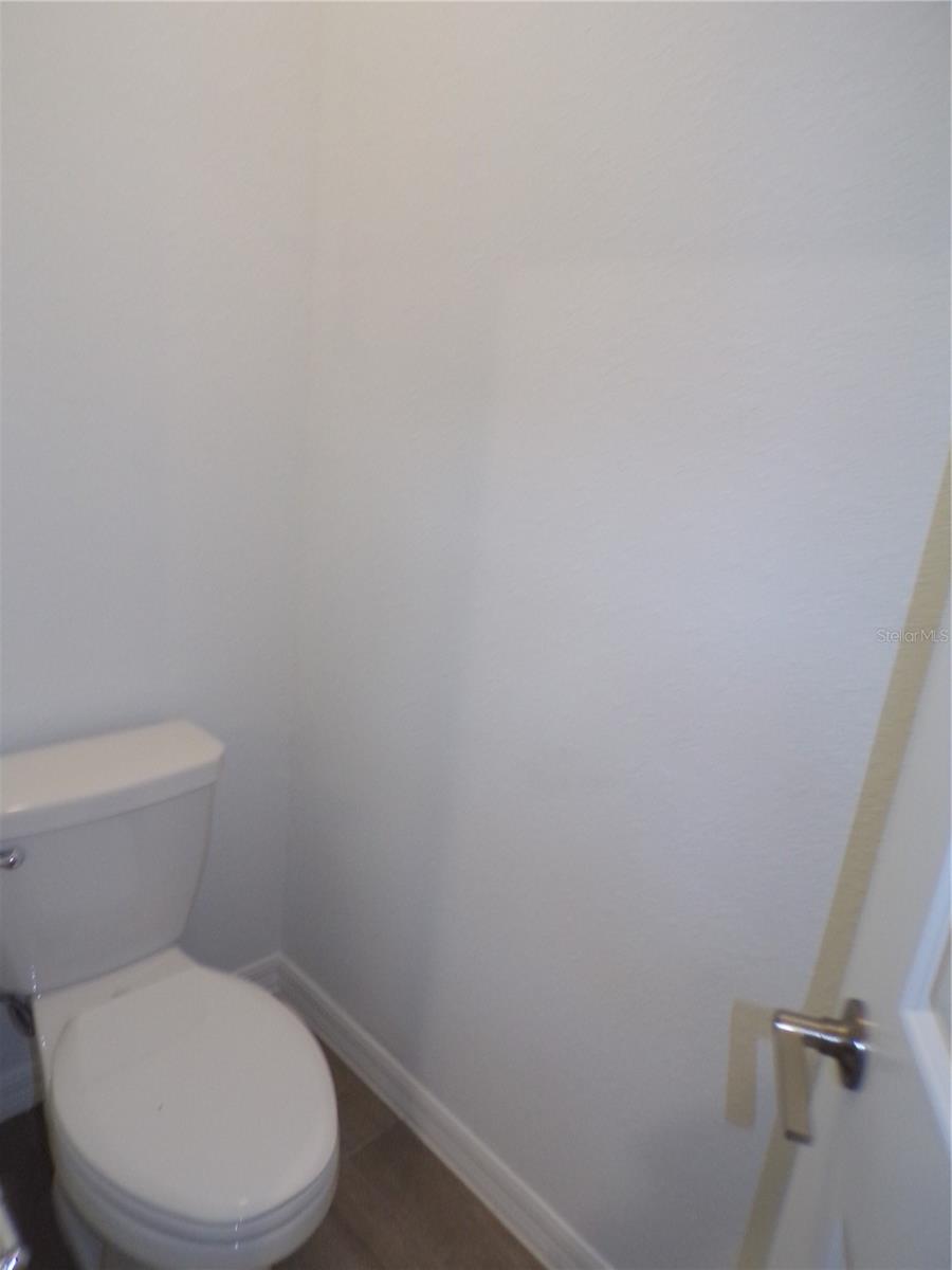 TUCKERS POINTE PH 1 - Residential Lease