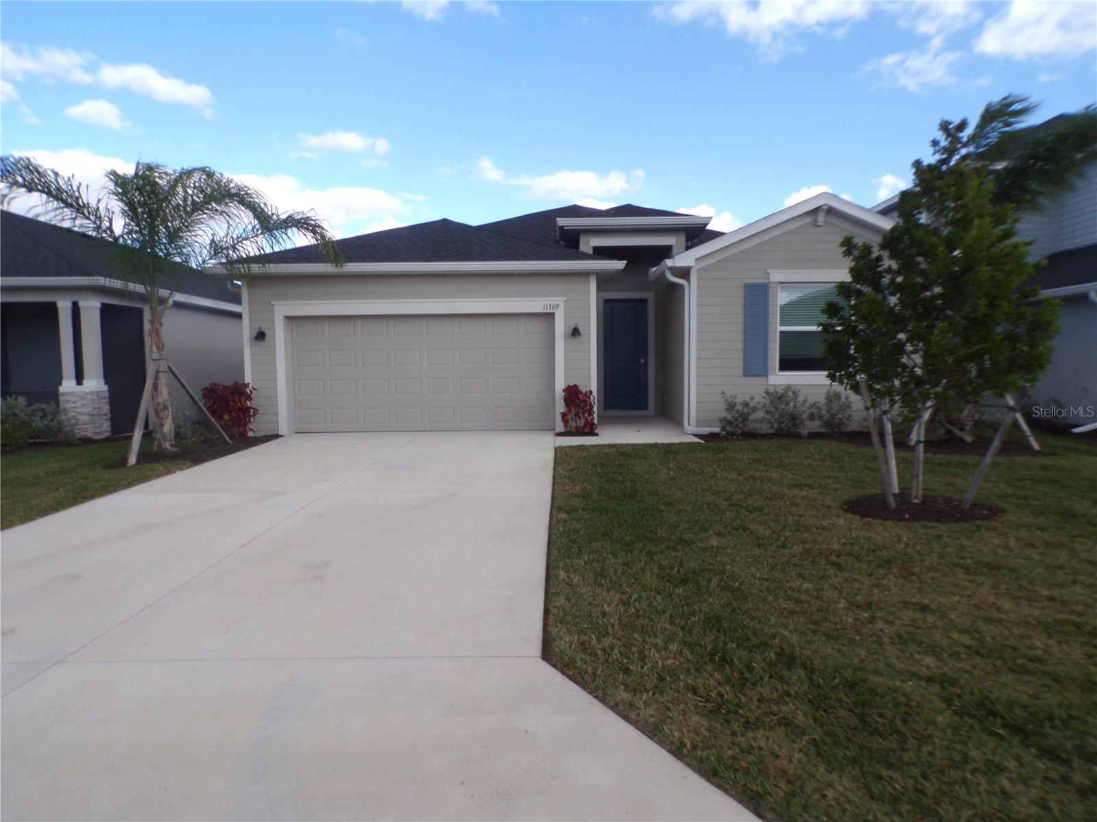 TUCKERS POINTE PH 1 - Residential Lease