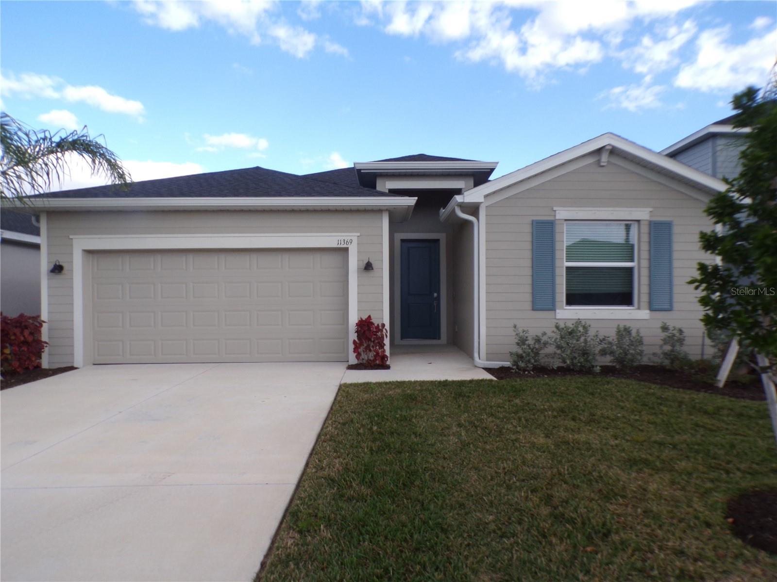 TUCKERS POINTE PH 1 - Residential Lease