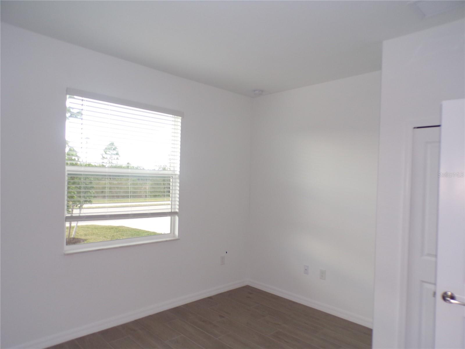 TUCKERS POINTE PH 1 - Residential Lease