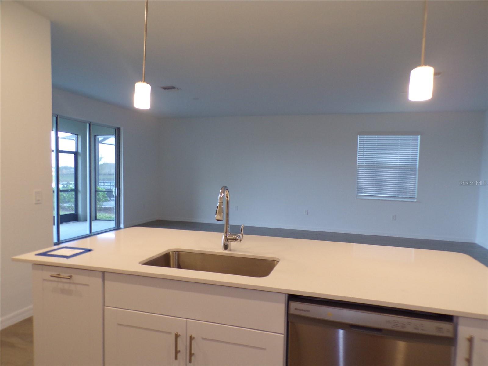 TUCKERS POINTE PH 1 - Residential Lease