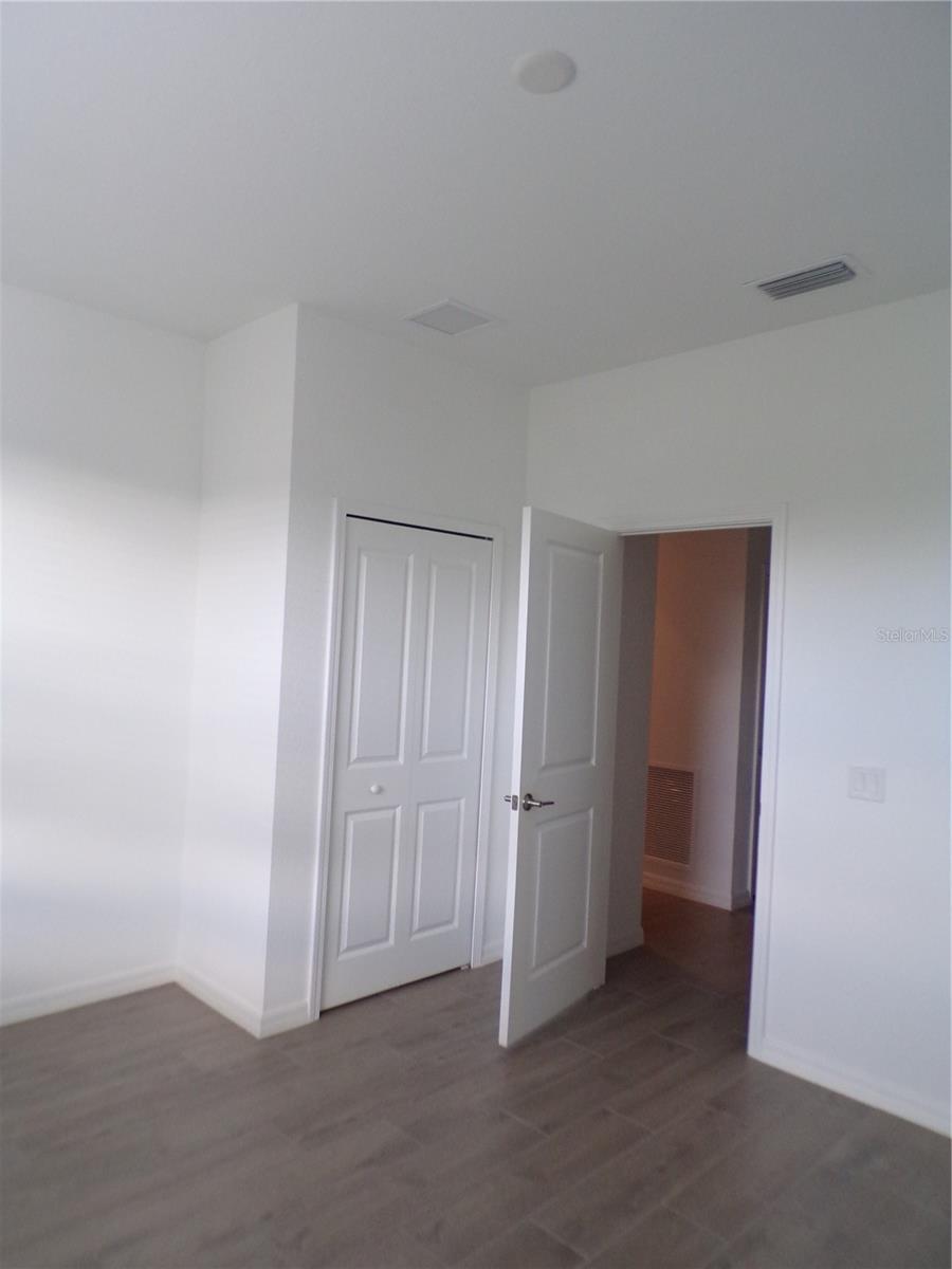 TUCKERS POINTE PH 1 - Residential Lease