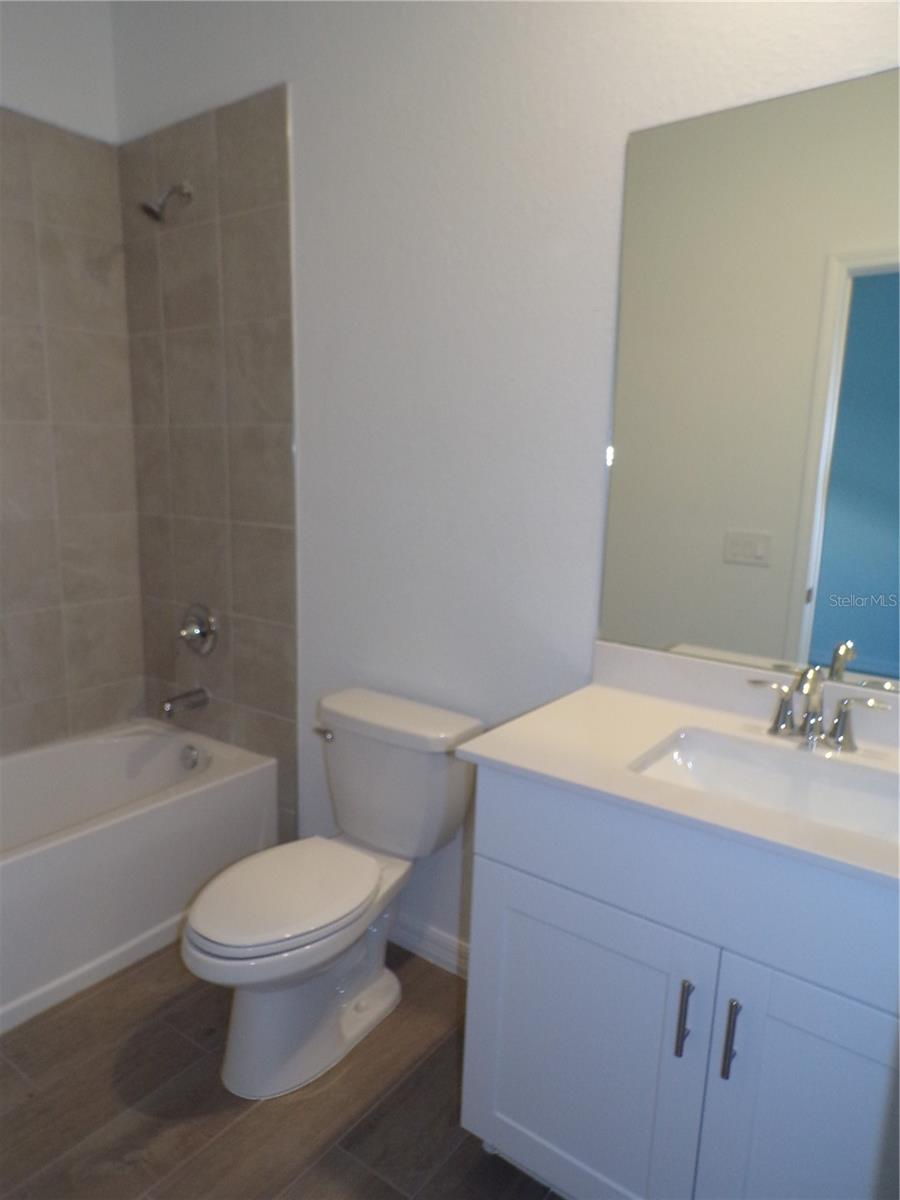 TUCKERS POINTE PH 1 - Residential Lease