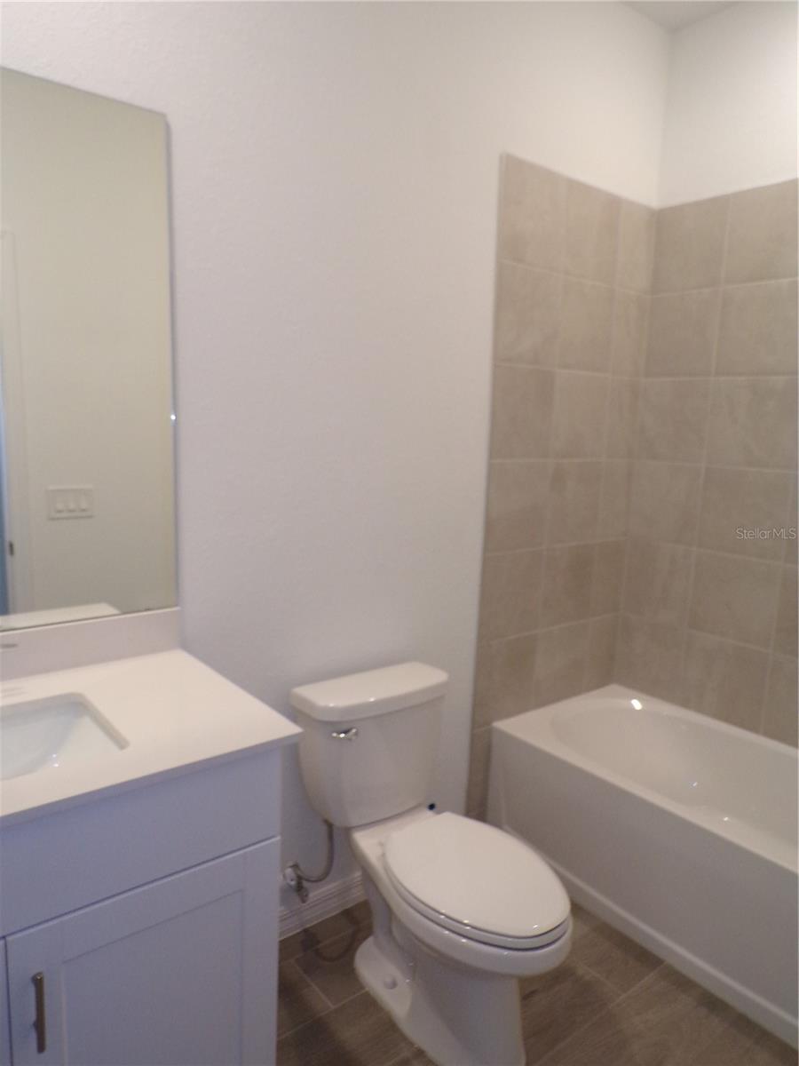 TUCKERS POINTE PH 1 - Residential Lease