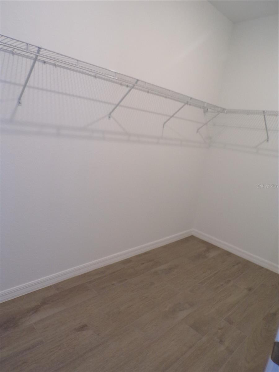 TUCKERS POINTE PH 1 - Residential Lease